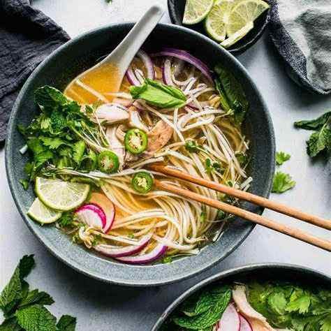 Pho Nam Giang by null