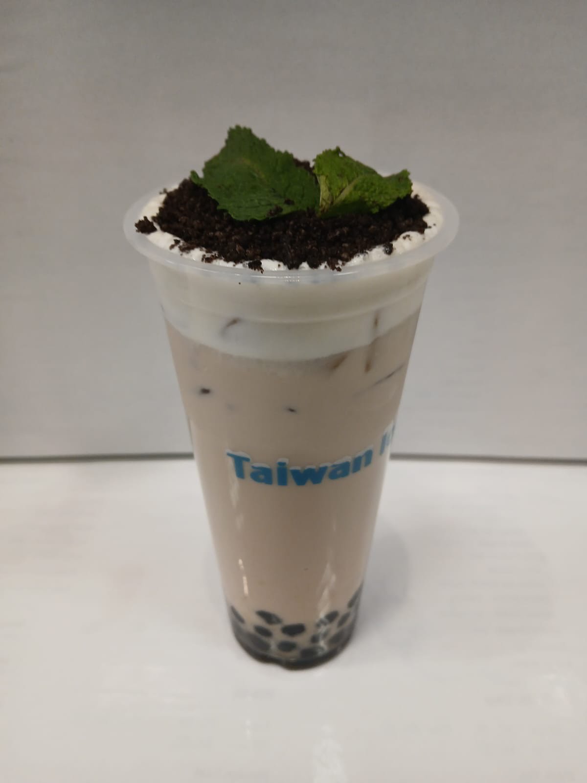 Taiwan Ice (Boba Tea, Rolled Ice cream) by null