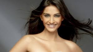 Shahid kapoor on marriage jpg x Kareena kapoor husband
