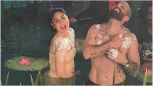 Kareena kapoor sex jpg x Kareena kapoor sex