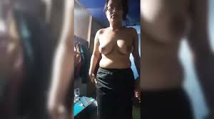 Enaknya susu mamah muda bagian jpg x Mama muda