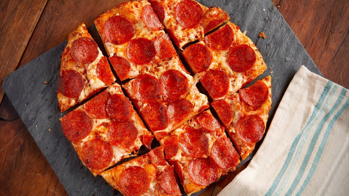 UNO Pizzeria & Grill by null