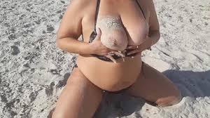 Bigtitstokyo julia at the beach gallery big tits babes jpg x Big tits on the beach