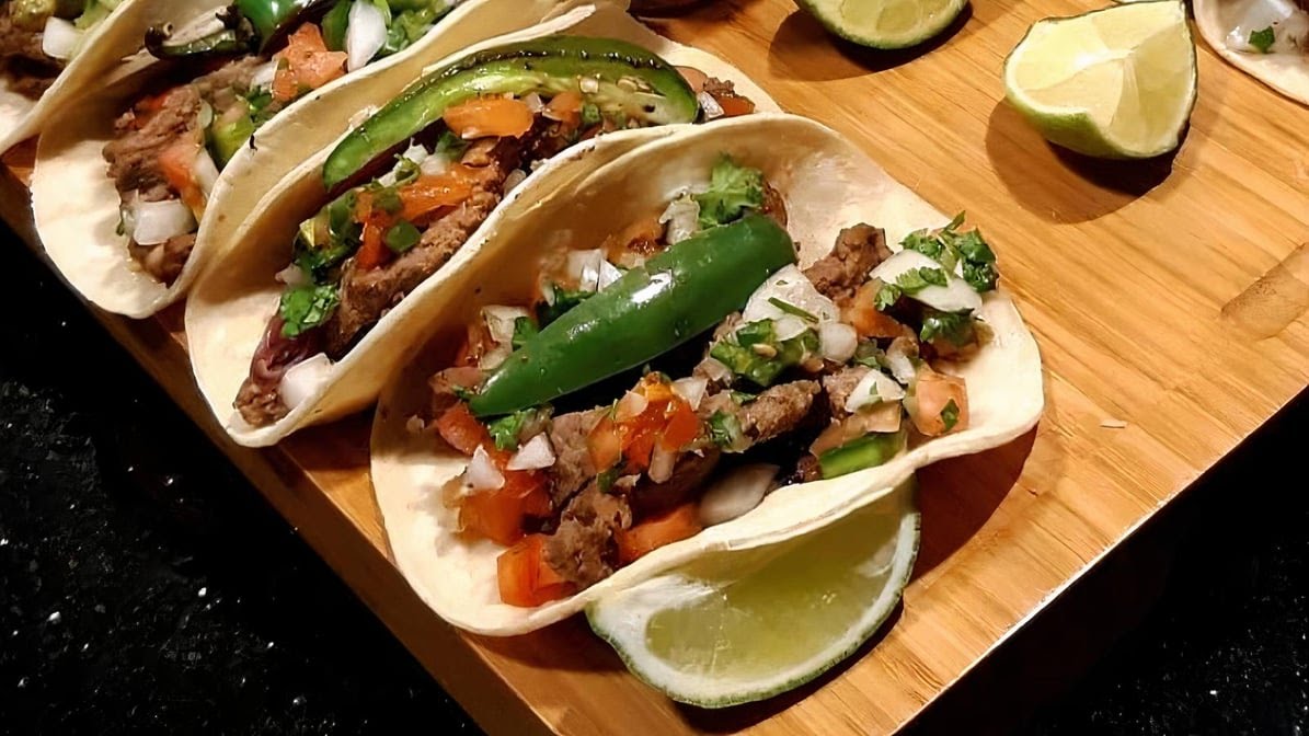 Uncle Milton’s catering by null