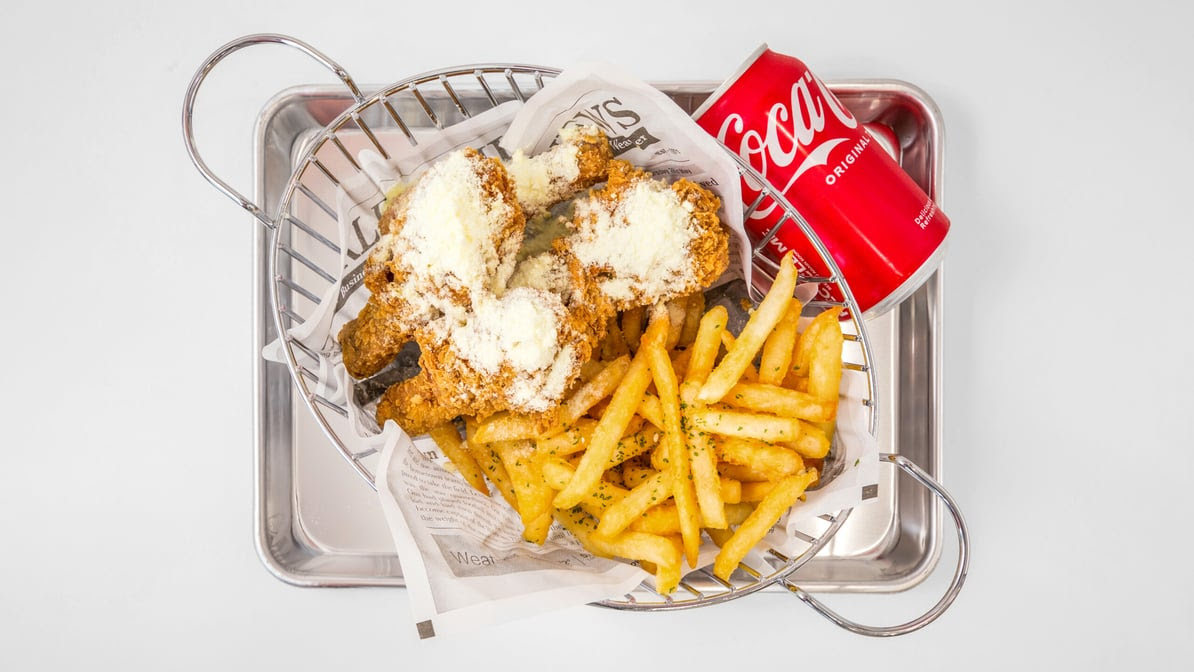 Don Chicken Manhattan / 돈치킨 맨해튼 by null