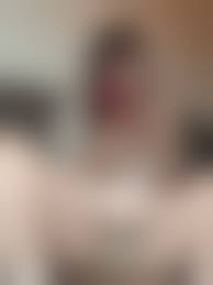 無修正　熟女　Ｍ字開脚|変態 自撮り 潮吹きディルドオナニー 巨乳熟女だけど見て欲しいです😘無修正 コスプレ 個人撮影 素人 日本人 パイパン 人妻 変態 M字開脚  Japanese Uncensored MILF - 無料ポルノビデオ YouPorn