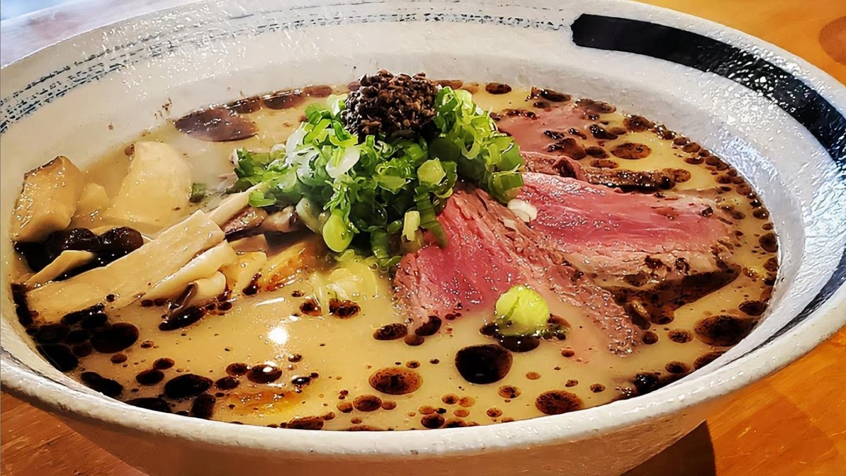 Ushi Taro Ramen SUNSET by null