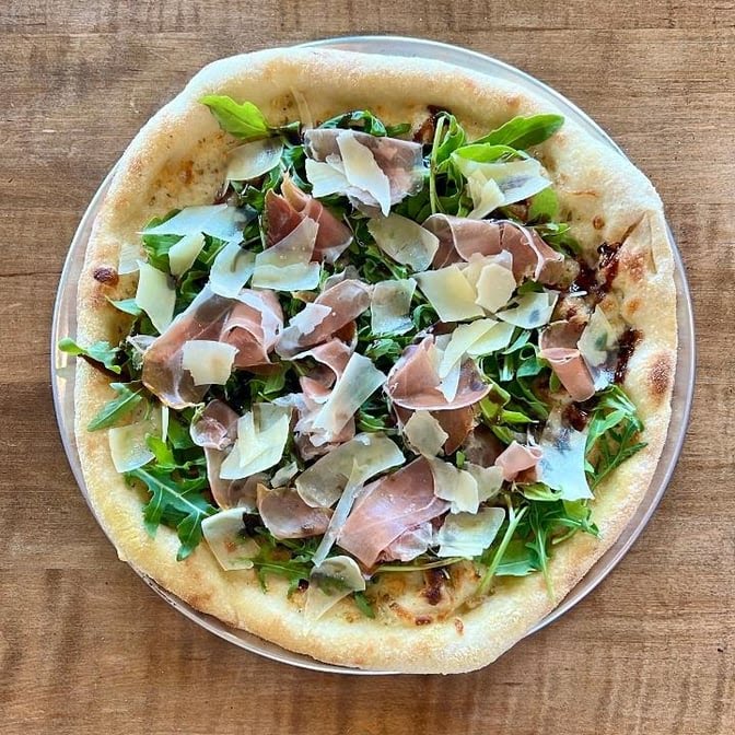 Lusha Pizza by null
