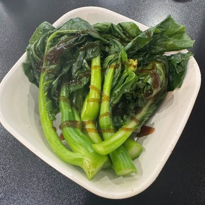 Lee’s Kitchen Noodle & Rice U Dub by null