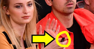 Sophie turner is having a hot girl summer filled with sun sex and suspicious parents feature jpg x Sophie turner sex