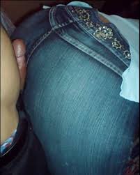 Look at huge sexy ass in jeans jpg x Jean sexy