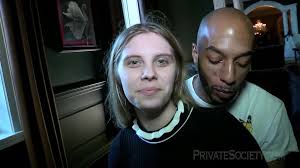 Egndhgaaaa xhikwgs dtru jpg x Private society hub