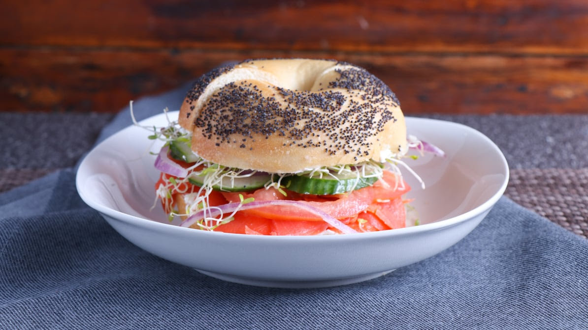 Noe Bagel by null