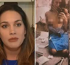 teacher nude selfie|Sexy Selfies - Naughty Teacher Porn Pic - EPORNER