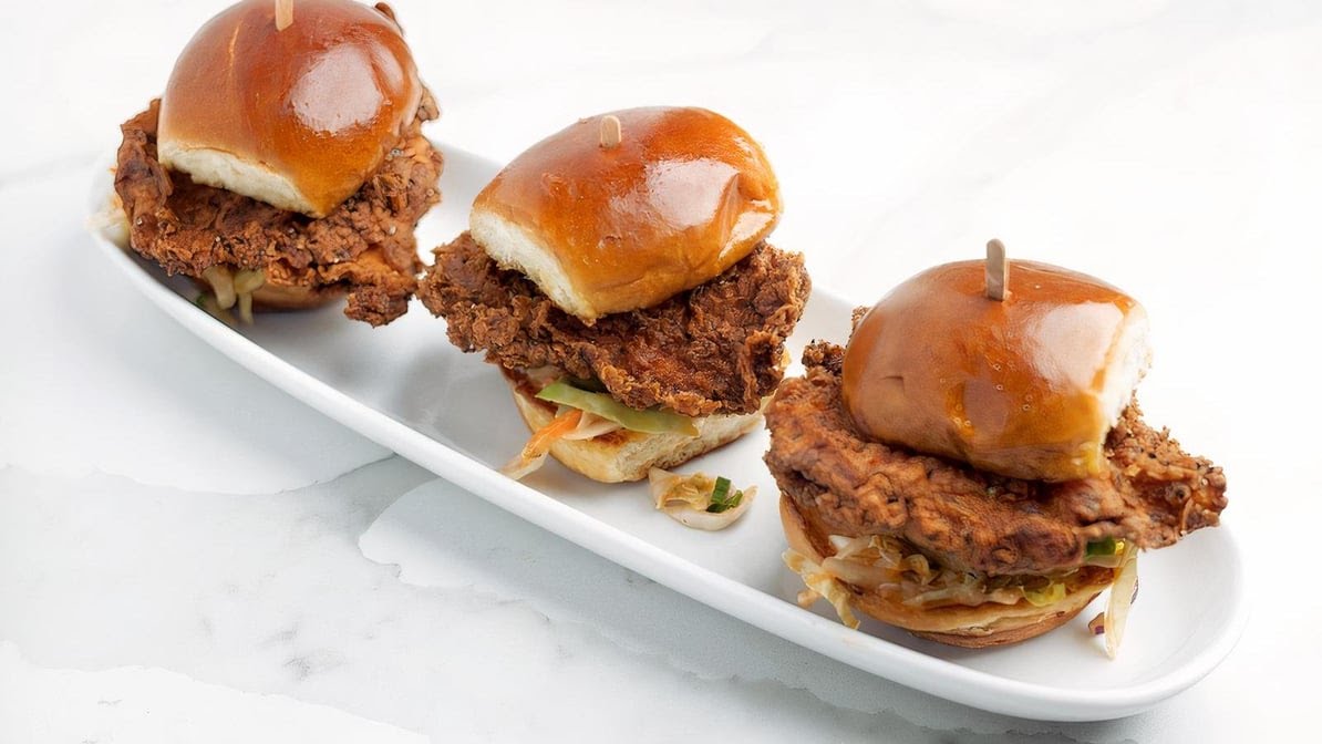 Thirsty Lion by null