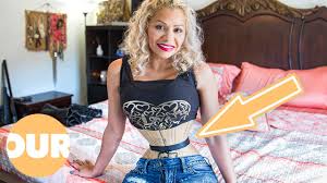 narrow waist teen nudist|Staring at the audience)))、((smile))、((Open Stance))、(Cute Teen Fashion  Model - SeaArt AI