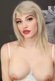 Qoohzbeasaatbaaaaaa izlipy kbea jpg x Izzy wilde