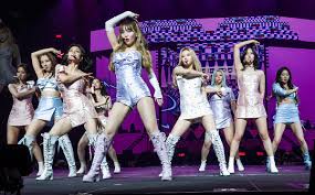 jeon boram fake nude|Il Young Kim Solo Exhibition: Nudity – LOOP