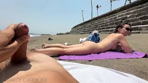 Instagram accounts hottybabespics discovering on the beach jpg x Sex on the beach tumblr