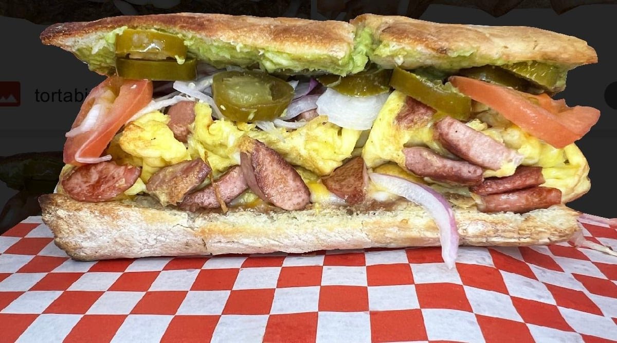 Tortas GDL y más by null