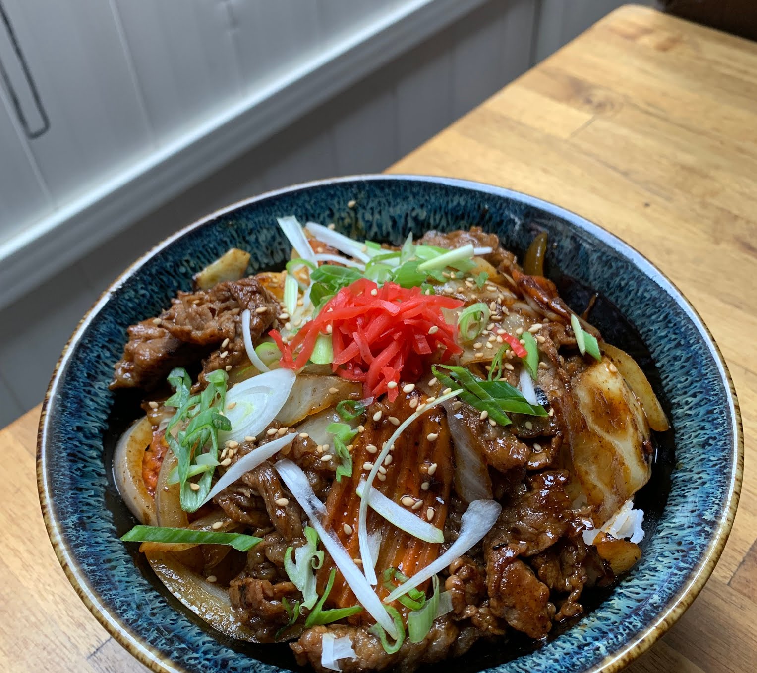 Mochiron Izakaya by null