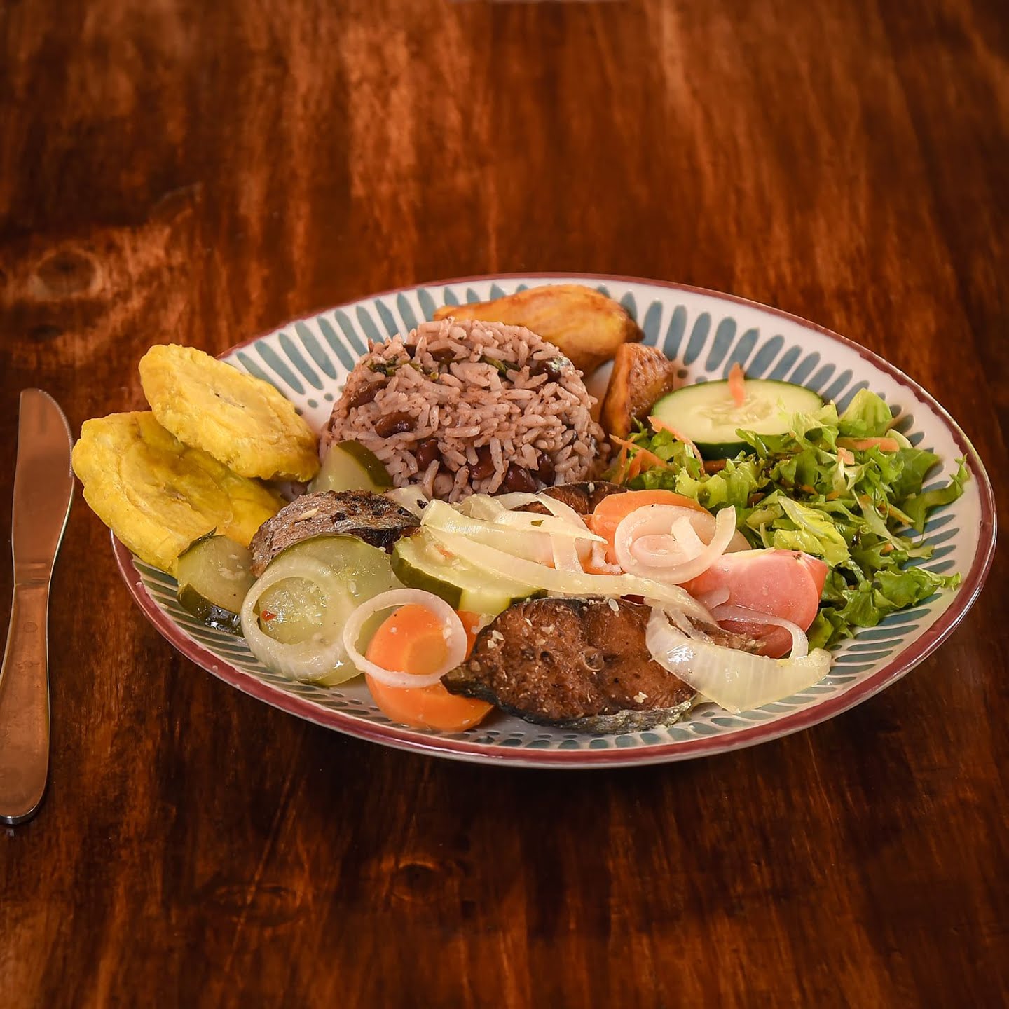 Maxi by Ricky by null