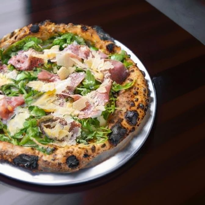 Bella Gusto Urban Pizzeria by null