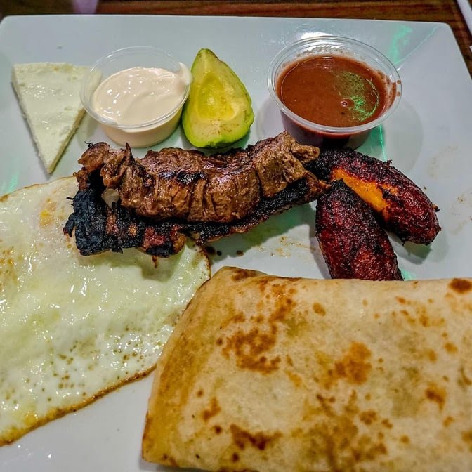 Rinconcito Latino Mixto by null