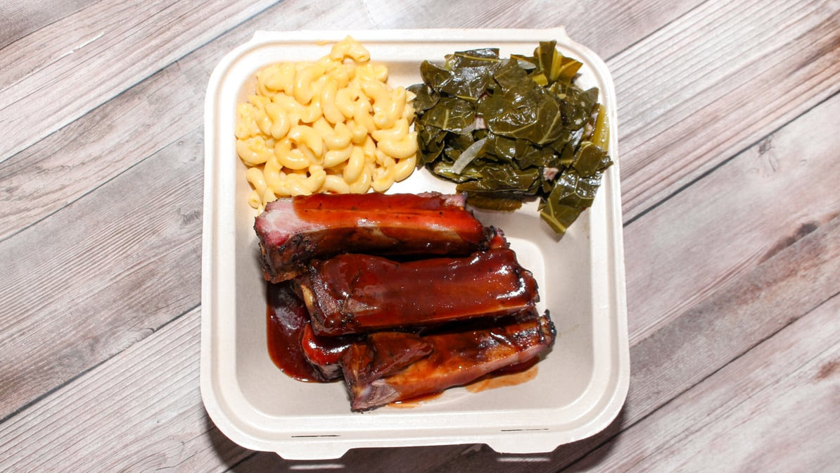 Momma Lo's Southern Style BBQ by null