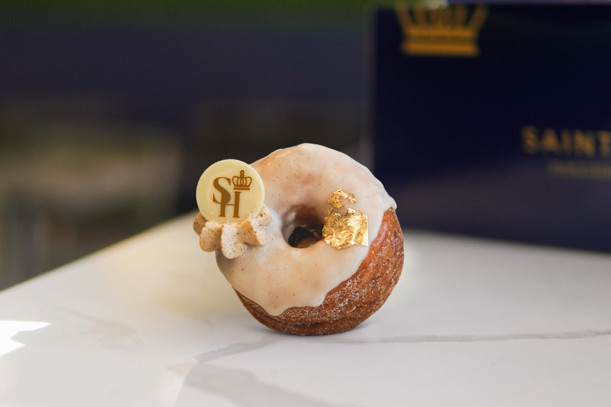Saint Honoré Doughnuts & Beignets by null