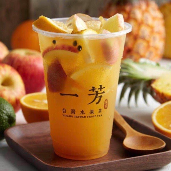 Yi Fang Taiwan Fruit Tea by null