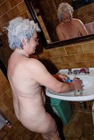 Lovely granny and her black jpg x Nice granny