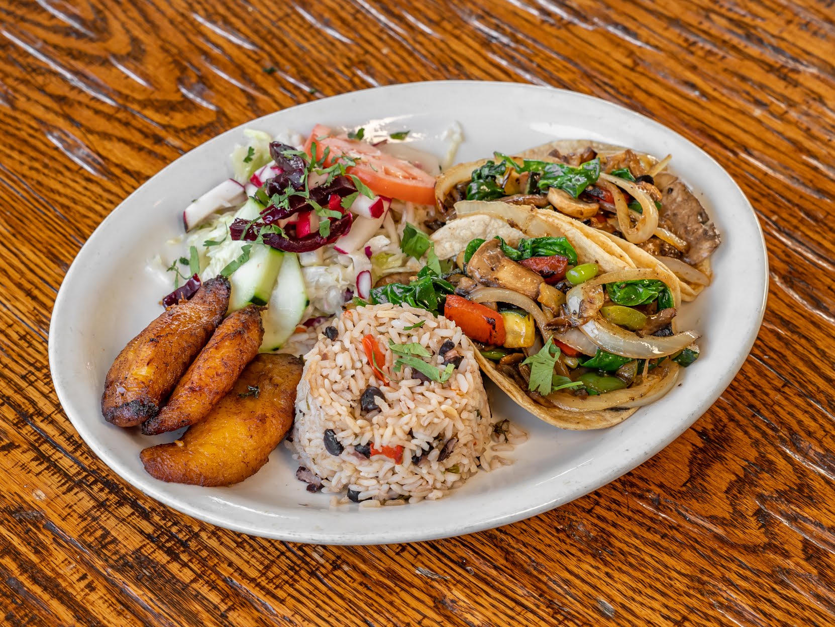 Irazu Costa Rican Restaurant & Catering by null