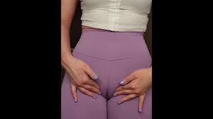 Tumblr nfgrtozeth u xzhjo jpg x Camel toe yoga pants