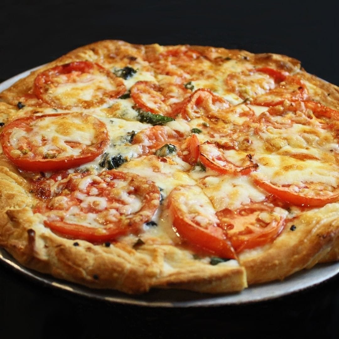 Shield's Restaurant Bar Pizzeria by null