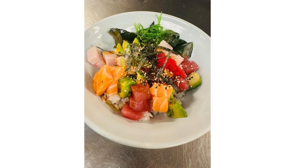 Izakaya Fishtown by null