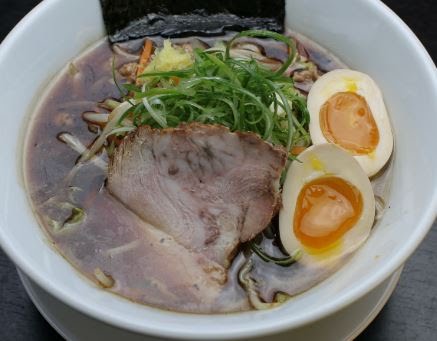 Ramen Mik by null