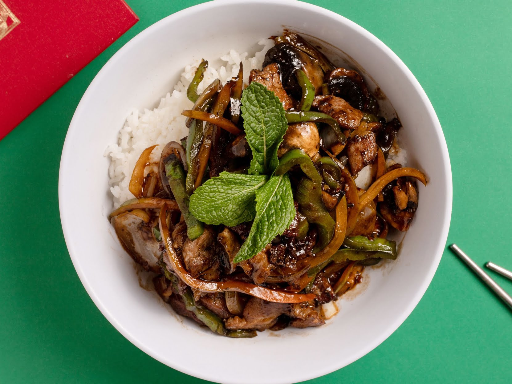 Saigón Noodle Bar by null