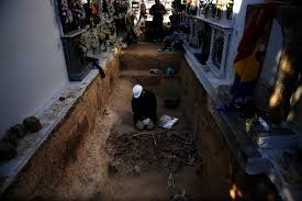 bodies of women who have been decapitated|Authorities identify victims killed by train in Fremont; 3 deaths confirmed