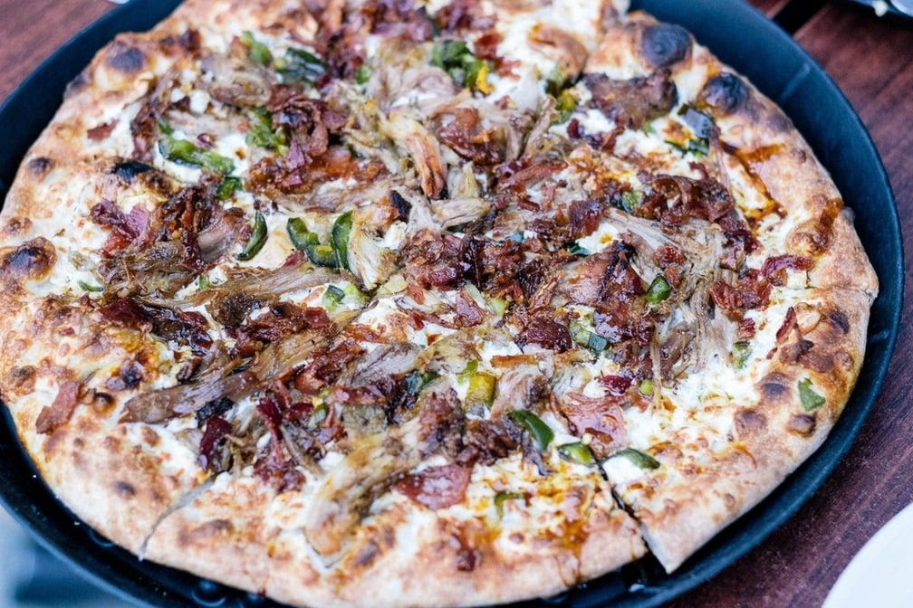 Hard Knox Pizza Bearden by null