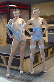 Zee twins jpg x Zee twins