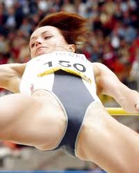 Female athlete showing a large clitoris jpg x Athletic women