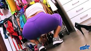 Easaatbaaaaaa dofkrhxi gsawmmo jpg x Huge ass in spandex