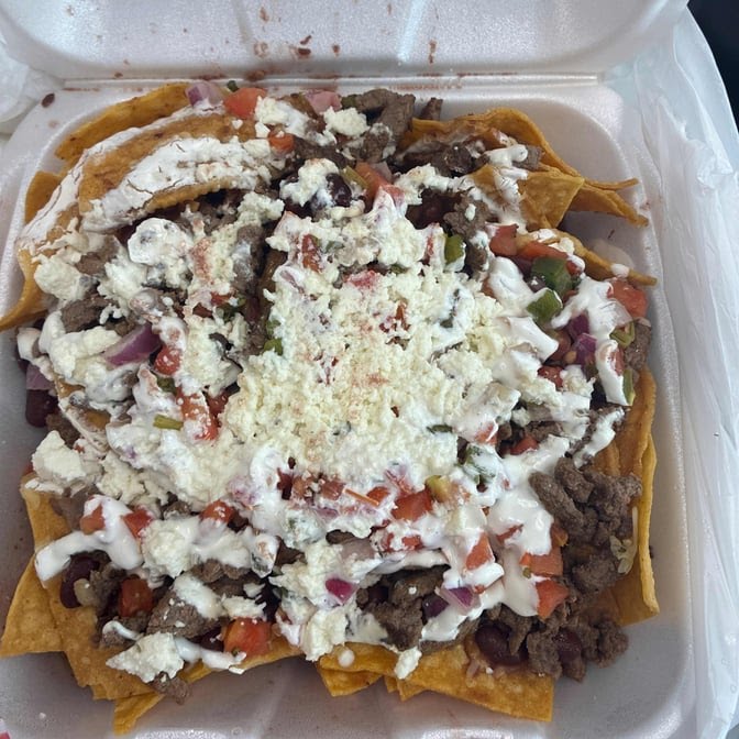 El Cuscatleco pupuseria y restaurante by null