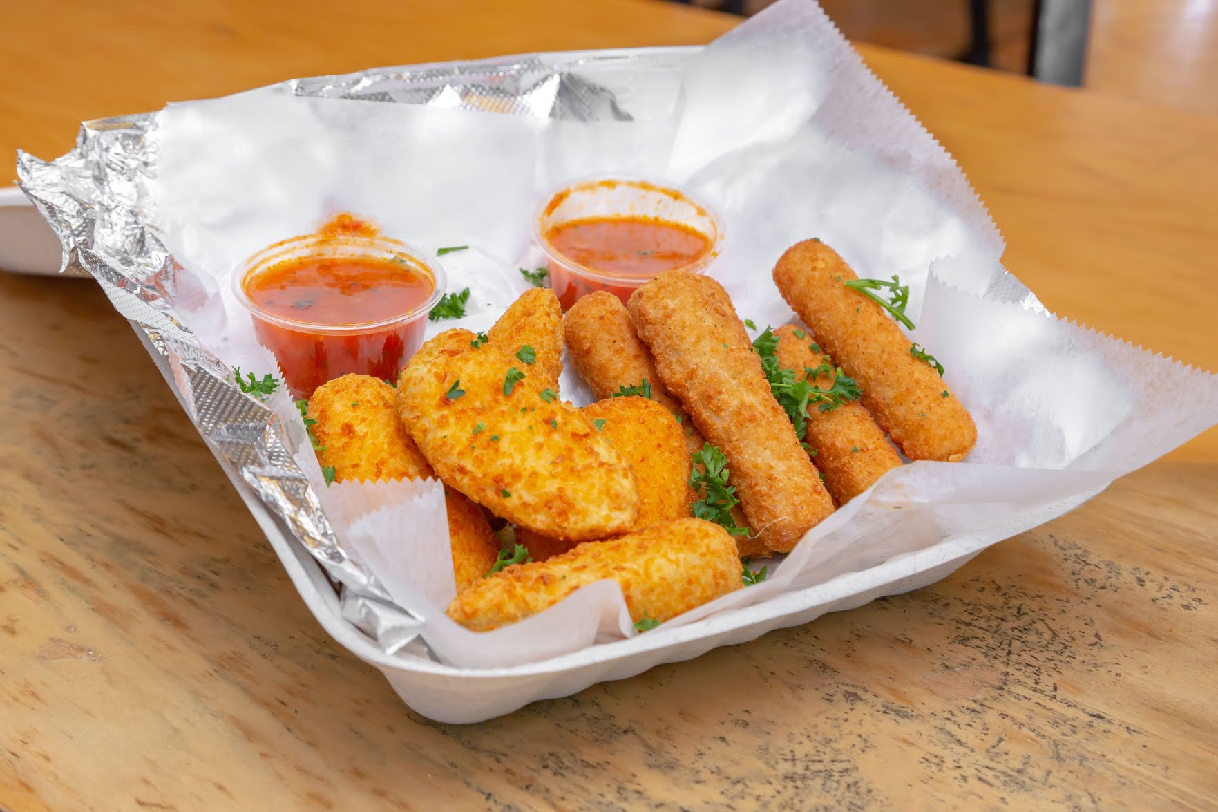 Crispy Dough Pizzeria by null