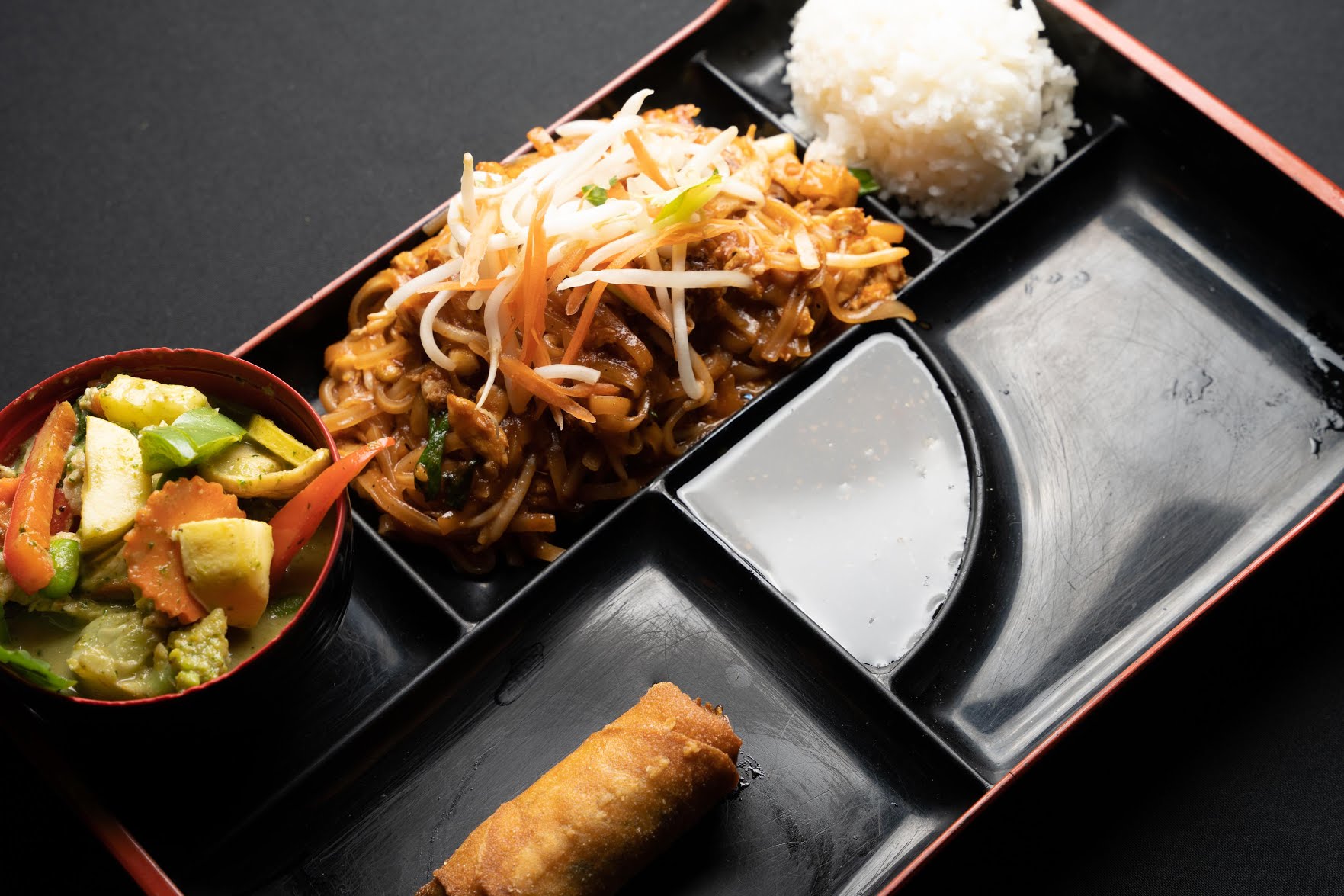 Mai Thai Restaurant by null