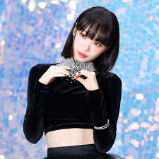 르세라핌 합성|르세라핌 사진 합성 | TikTok