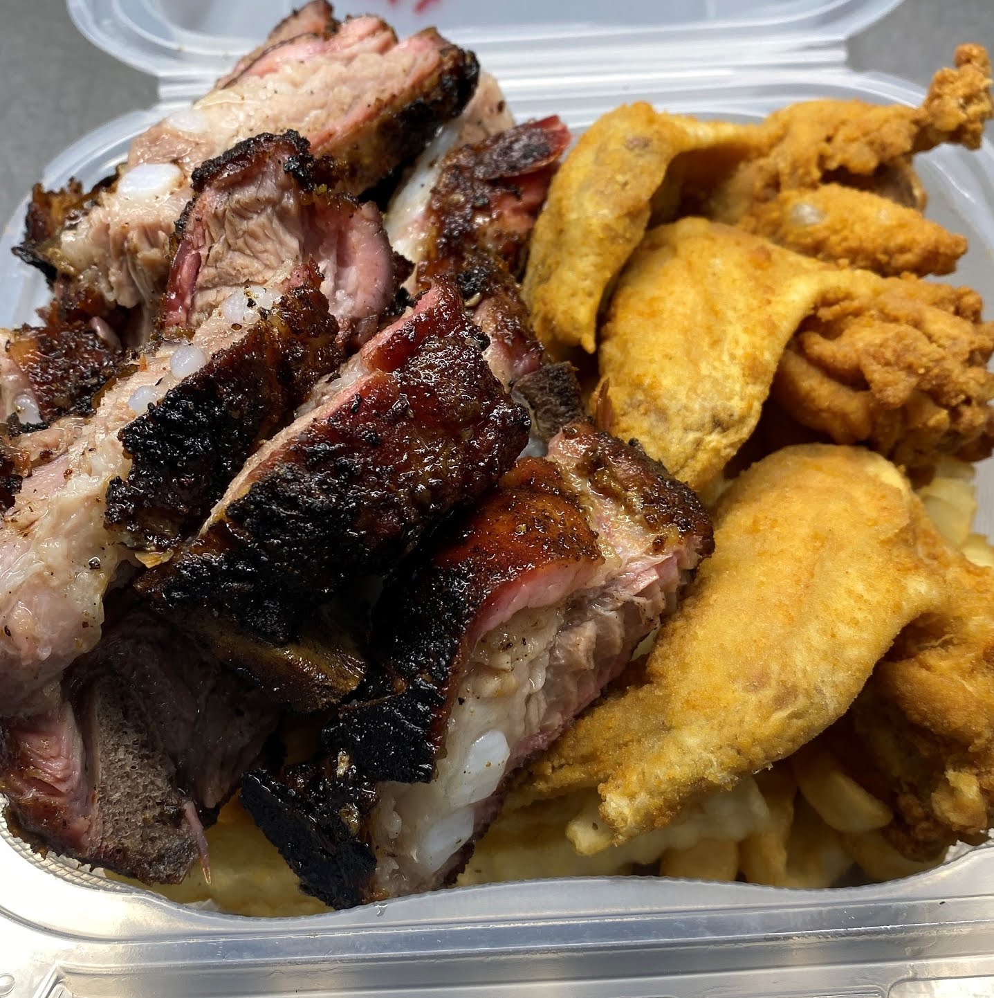 Ben's Bar-Be-Cue by null