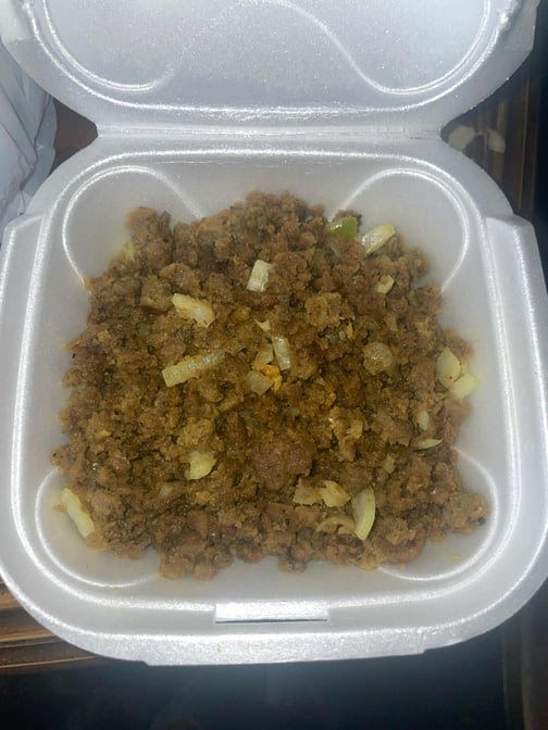 Halal Desi Pizza & Gyro's by null