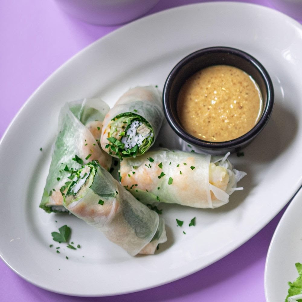 CLOSED/CERRADO Bun Bo Raval by null